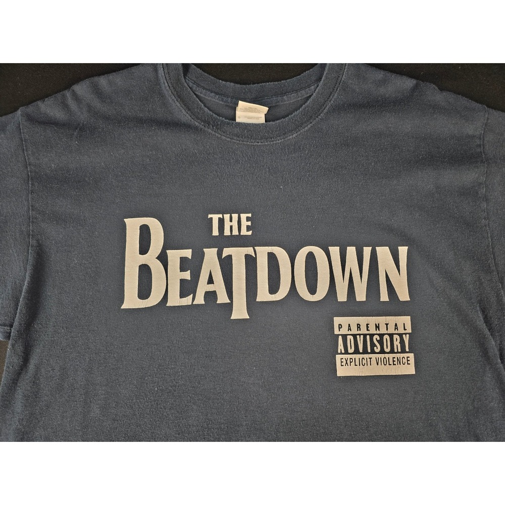 Gildan The Beatdown Black & Blue Album MMA Fightin Wordz Graphic T-Shirt Large